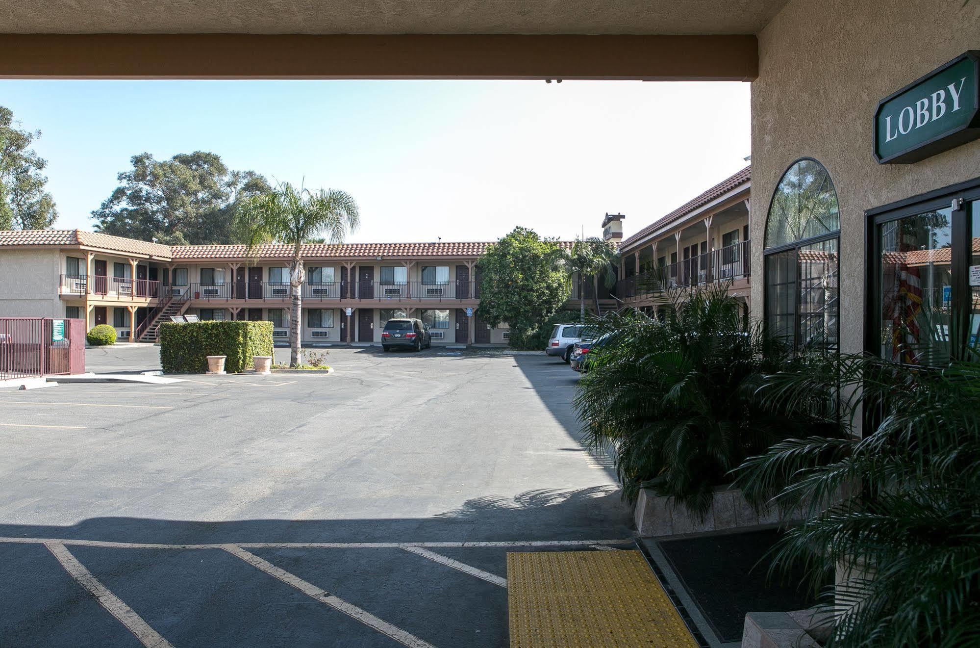 Regency Inn Norco Buitenkant foto